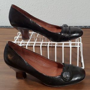 Naya X Anthropologie Daria Heels Pumps Black Leather Size 8 Narrow Button